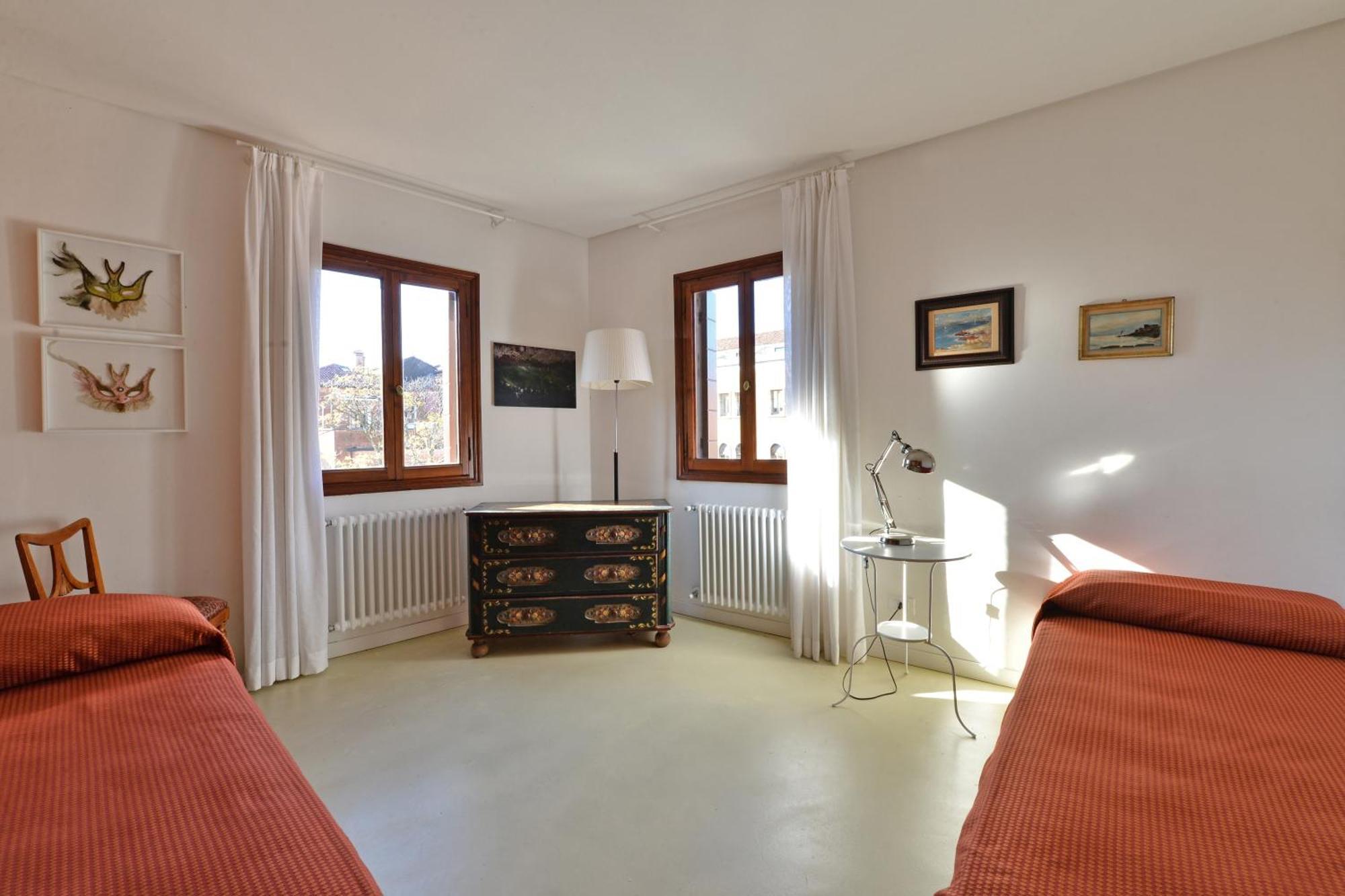 Venice Homes & Holidays Room photo